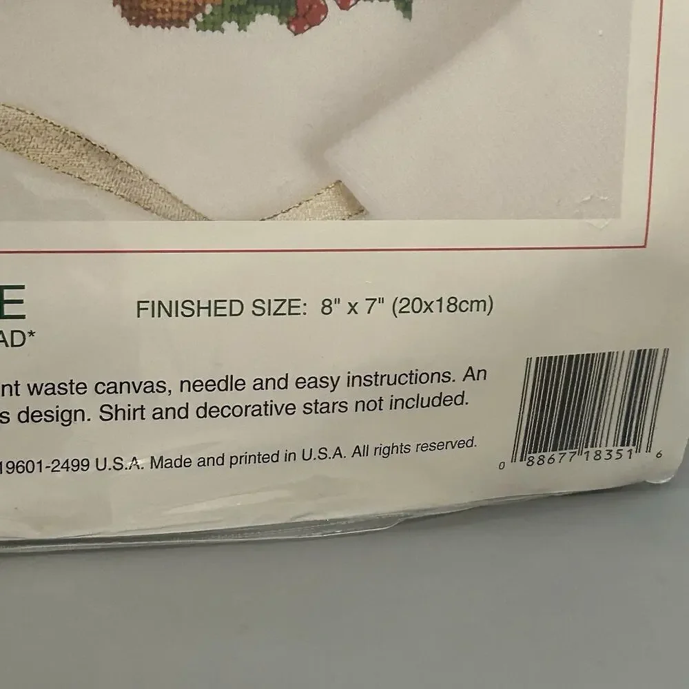 VTG Sunset A Christmas Cuddle Counted Cross Stitch Kit Waste Canvas 18351 Bear
